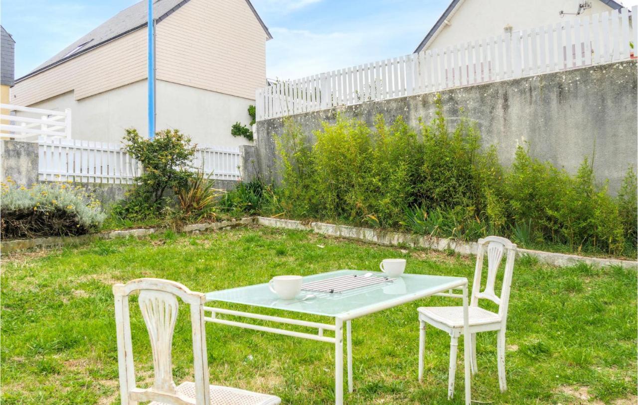 Gorgeous Apartment In Pirou With Kitchen Exterior photo